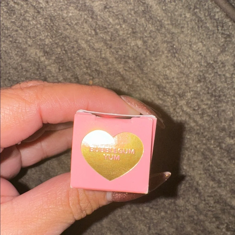 New Too Faced‎ Lip Injection Extreme